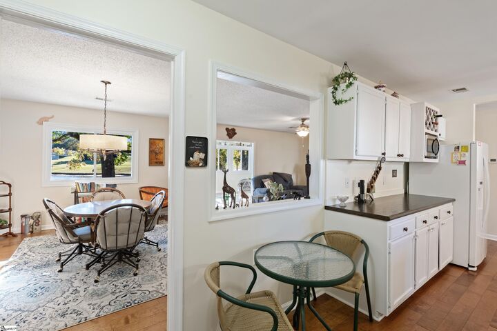 Property Photo:  103 Lakeside Court  SC 29615 