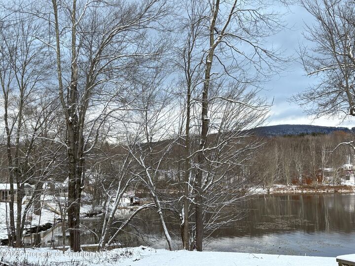 Property Photo: 52 Ontario Street PA 18470