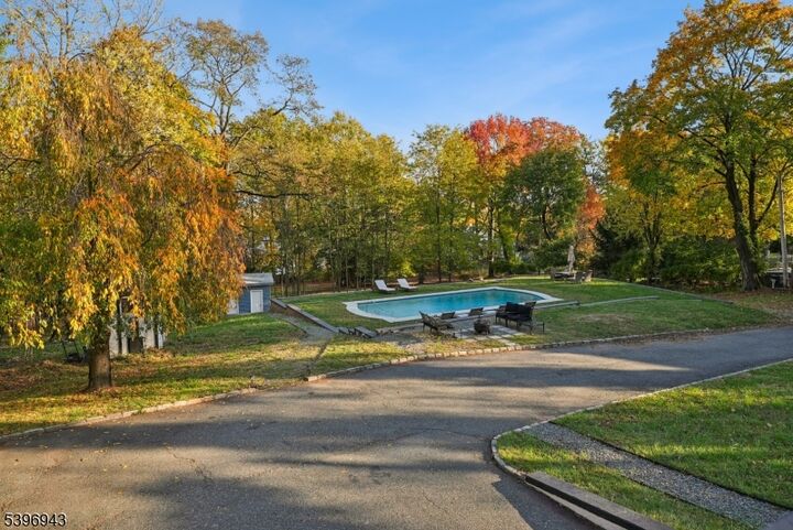 Property Photo:  290 N Wyoming Ave  NJ 07079 