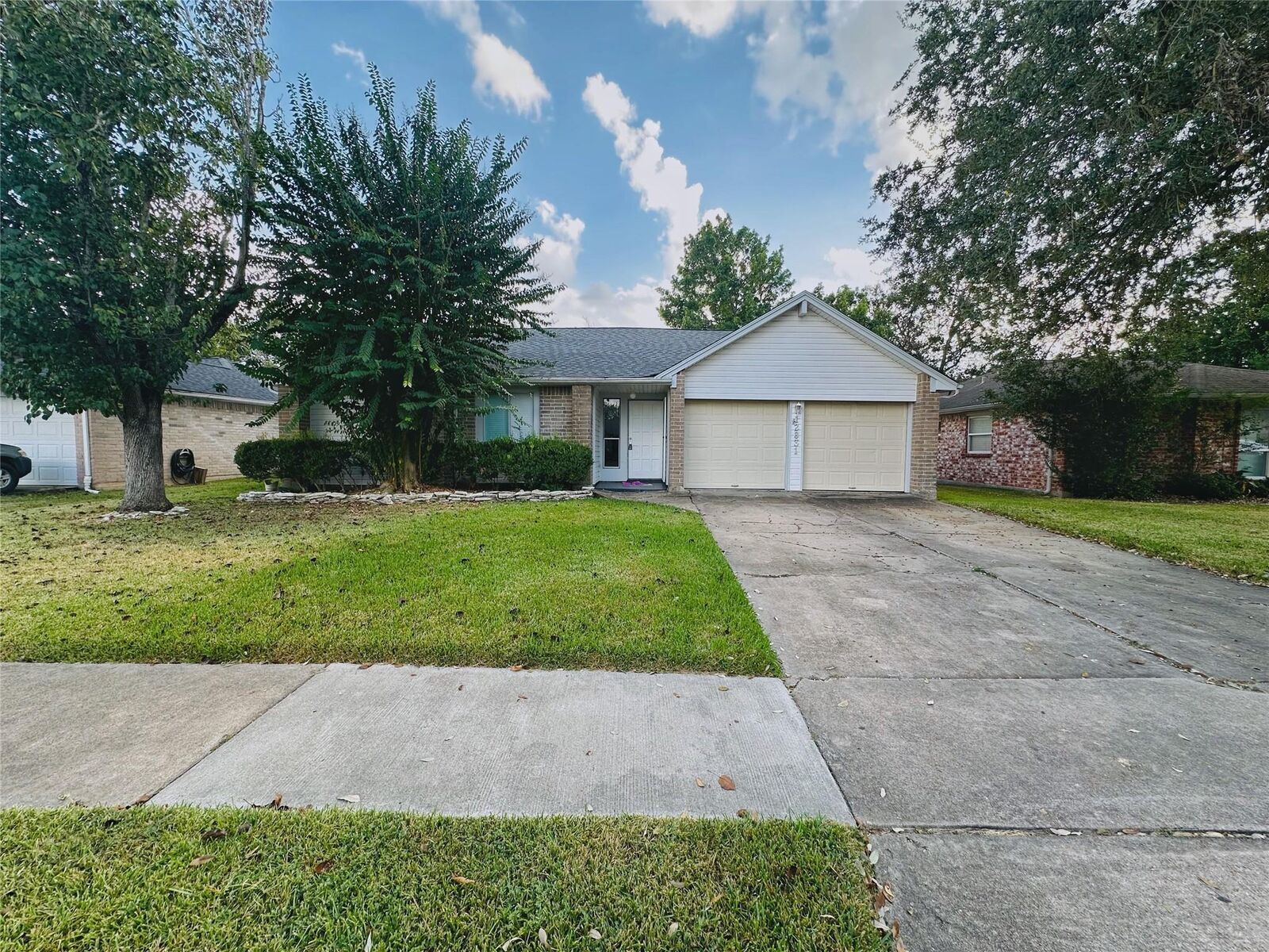 Property Photo: 12831 Newberry Street TX 77478