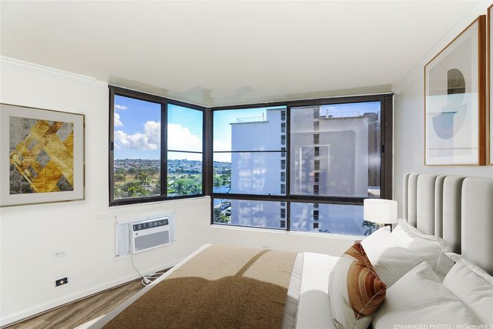Property Photo:  320 Liliuokalani Avenue 702  HI 96815 