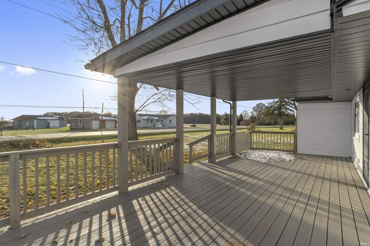 Property Photo:  156 W Markle Road  IN 46750-9302 