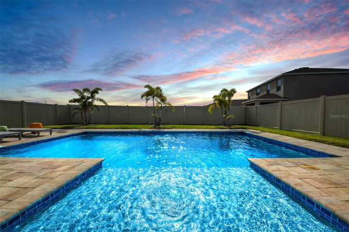 Property Photo: 108 Bright Ibis Avenue FL 33572