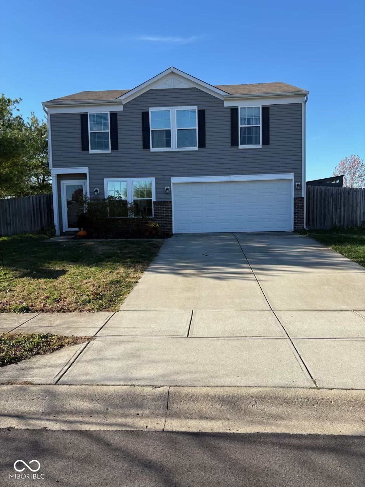 Property Photo:  4652 Willowbrook Drive  IN 47203 