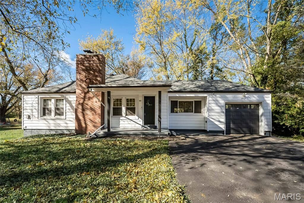 Property Photo:  3937 Wright Avenue  MO 63074 