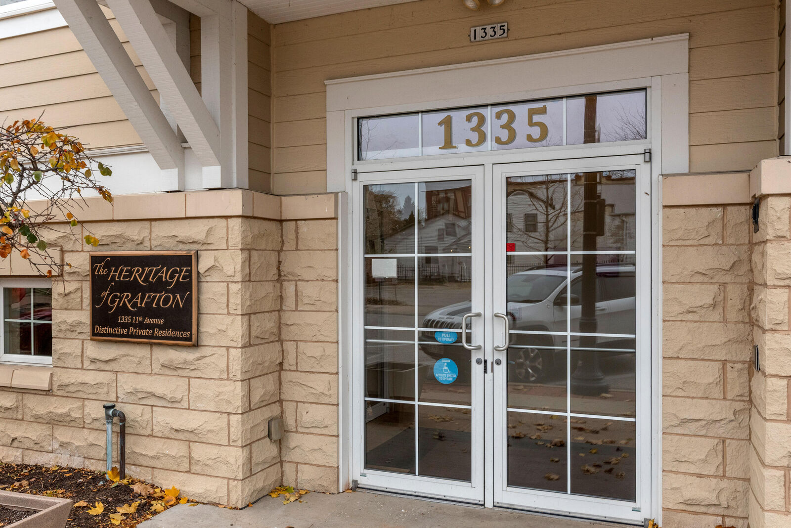 Property Photo:  1335 11th Ave 105  WI 53024 