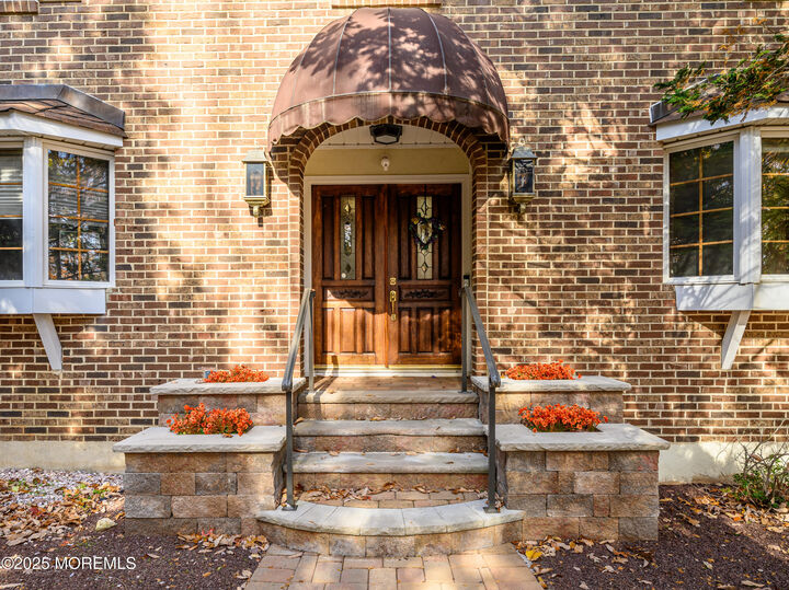 Property Photo:  8 Alpine Drive  NJ 08535 