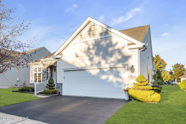 Property Photo: 57 Hatteras Way NJ 08005