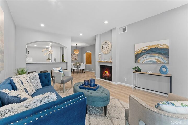 Property Photo: 350 Paseo De Playa 113 CA 93001