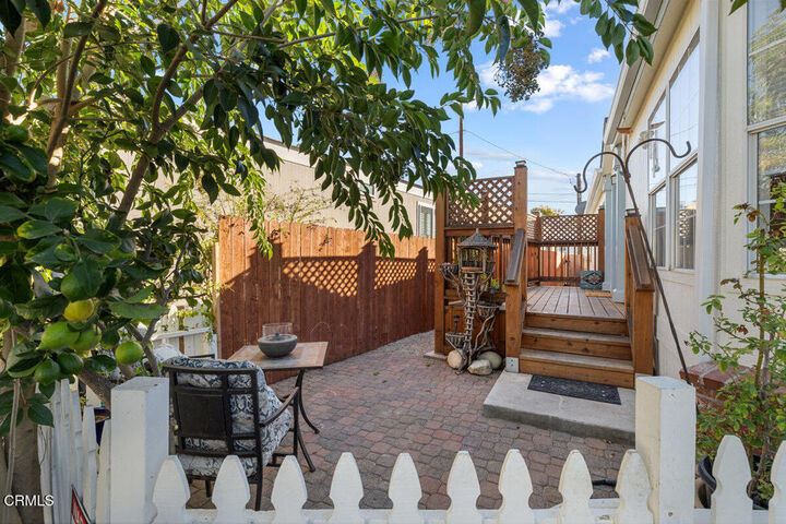 Property Photo:  11195 N Ventura Avenue 17  CA 93023 