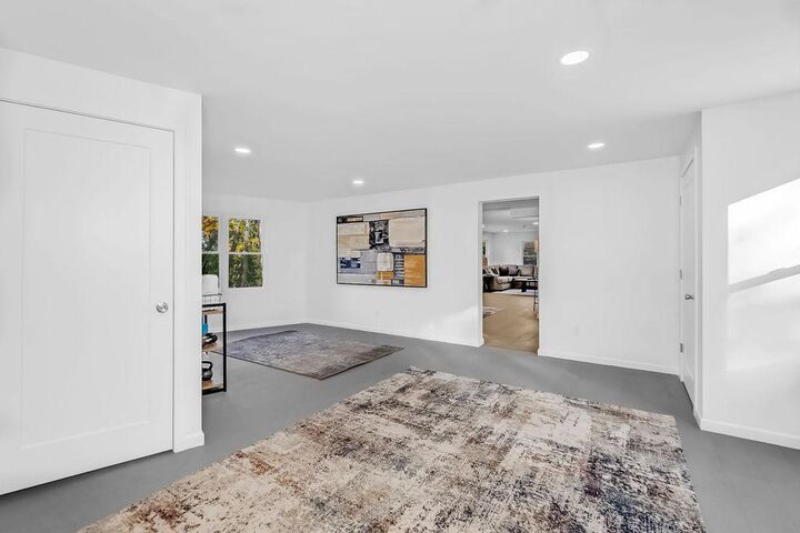 Property Photo:  5111 Colonial Drive  MN 55416 