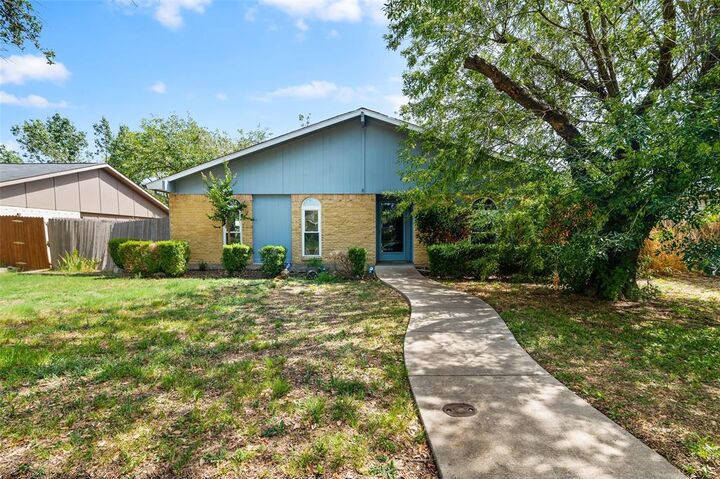 Property Photo: 2068 E Peters Colony Road TX 75007