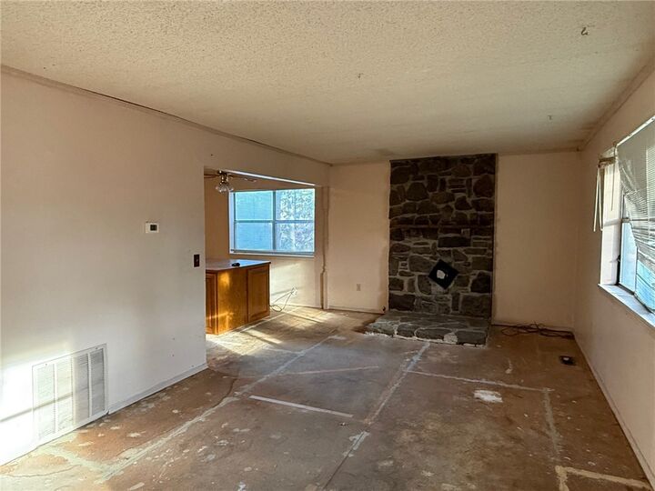 Property Photo: 16004 Hickory Drive AR 72756