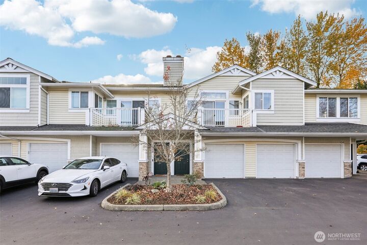 Property Photo:  23331  59th Place S 16-4  WA 98032 
