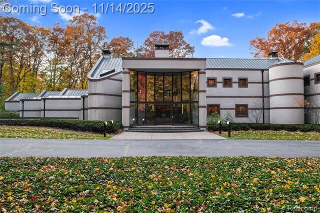 Property Photo:  1335 Trowbridge Road  MI 48304 