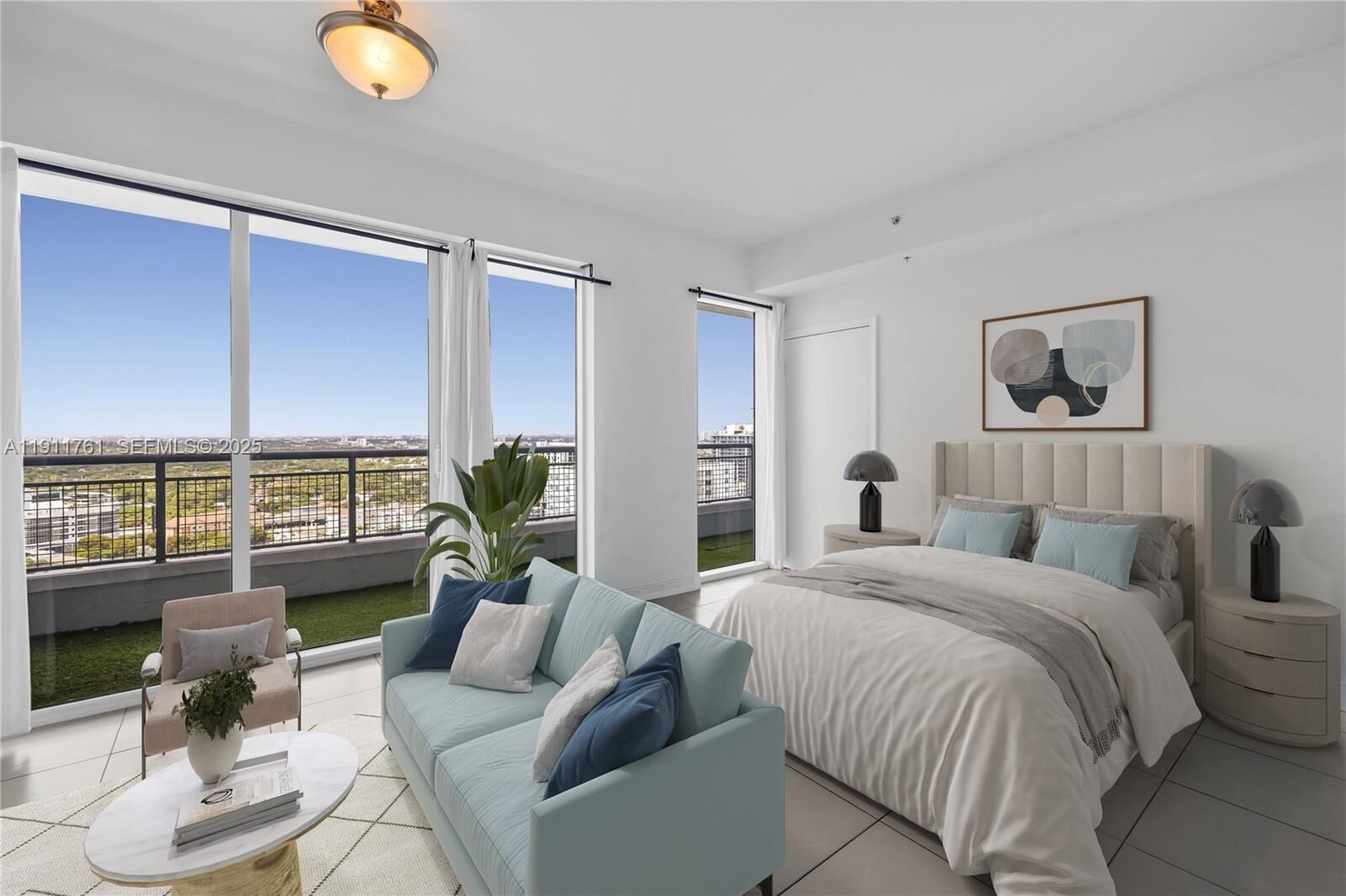 Property Photo: 60 SW 13th St 2119 FL 33130