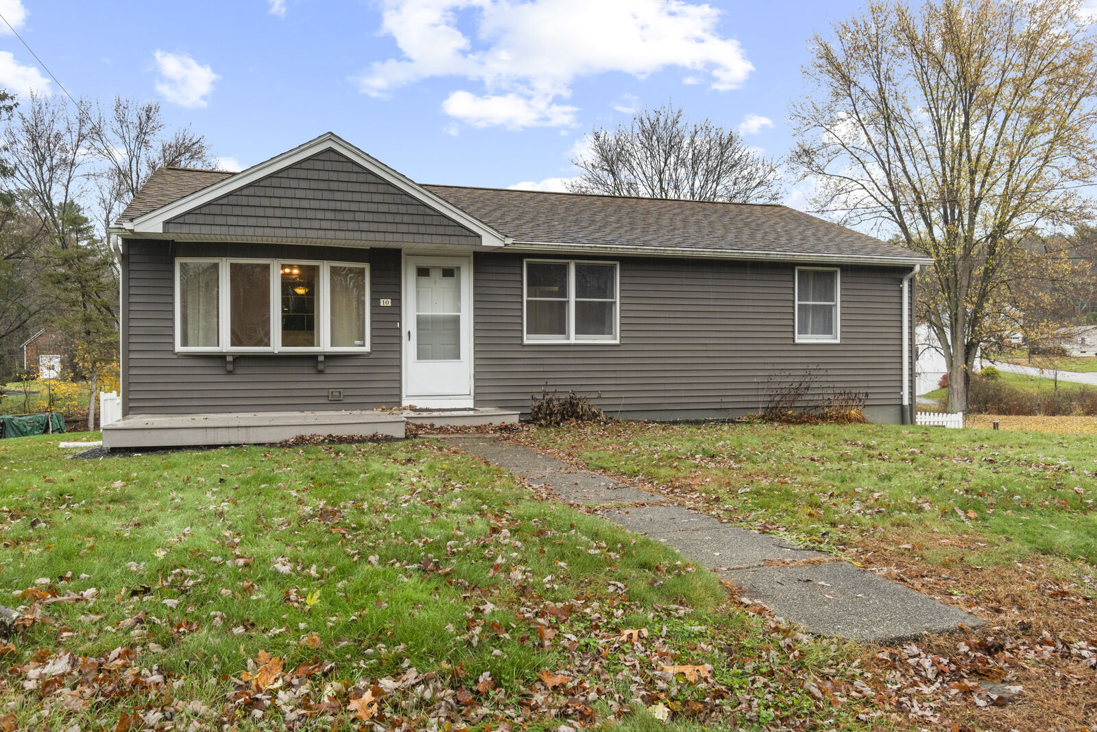 Property Photo: 10 Green Acres Lane CT 06255