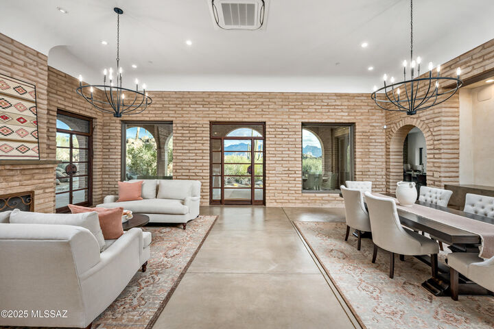 Property Photo:  14731 N Strong Stone Drive  AZ 85755 