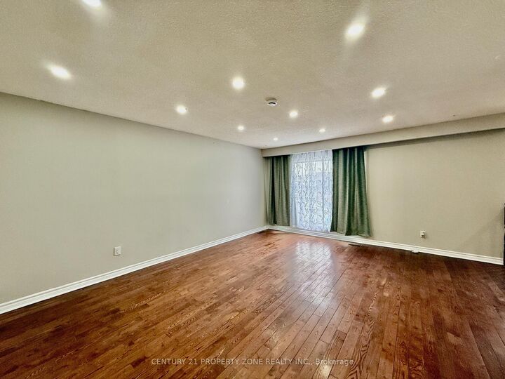 Photo de la propriété: 41 Crosswood Lane ON L6V 3M1