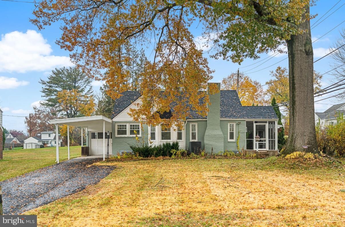 Property Photo:  817 Beach Street  PA 19605 