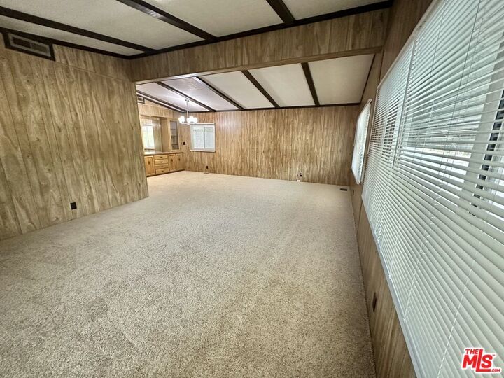 Property Photo: 2601 E Victoria St CA 90220