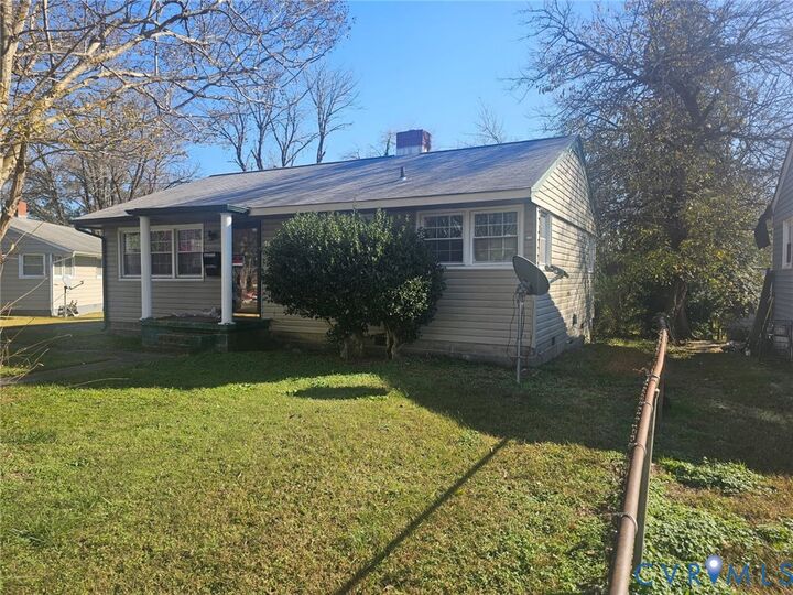 Property Photo: 810 Fort Henry Street VA 23803