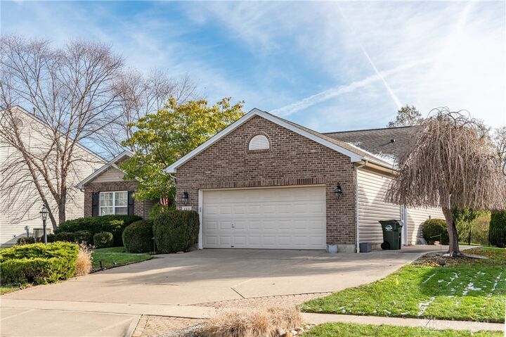 Property Photo:  480 Chapelgate Drive  OH 45324 