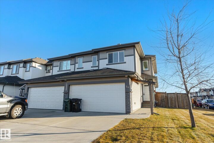 Property Photo:  76 Springwood Way  AB T7X 0S8 