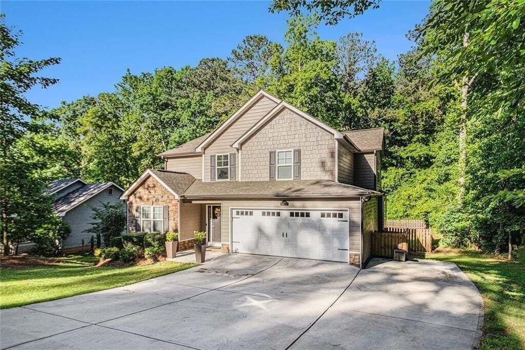 Property Photo:  1156 Magnolia Drive  GA 30180 