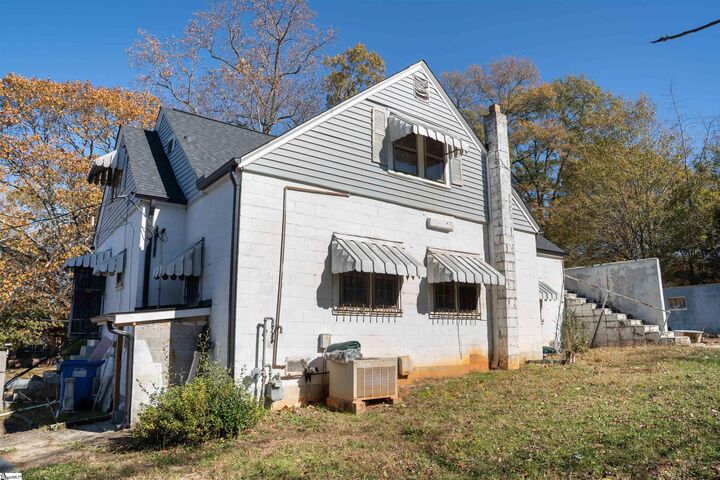 Property Photo: 914 Howard Street SC 29303