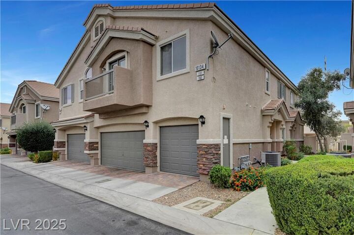 Property Photo: 10134 Aspen Rose Street 101 NV 89183