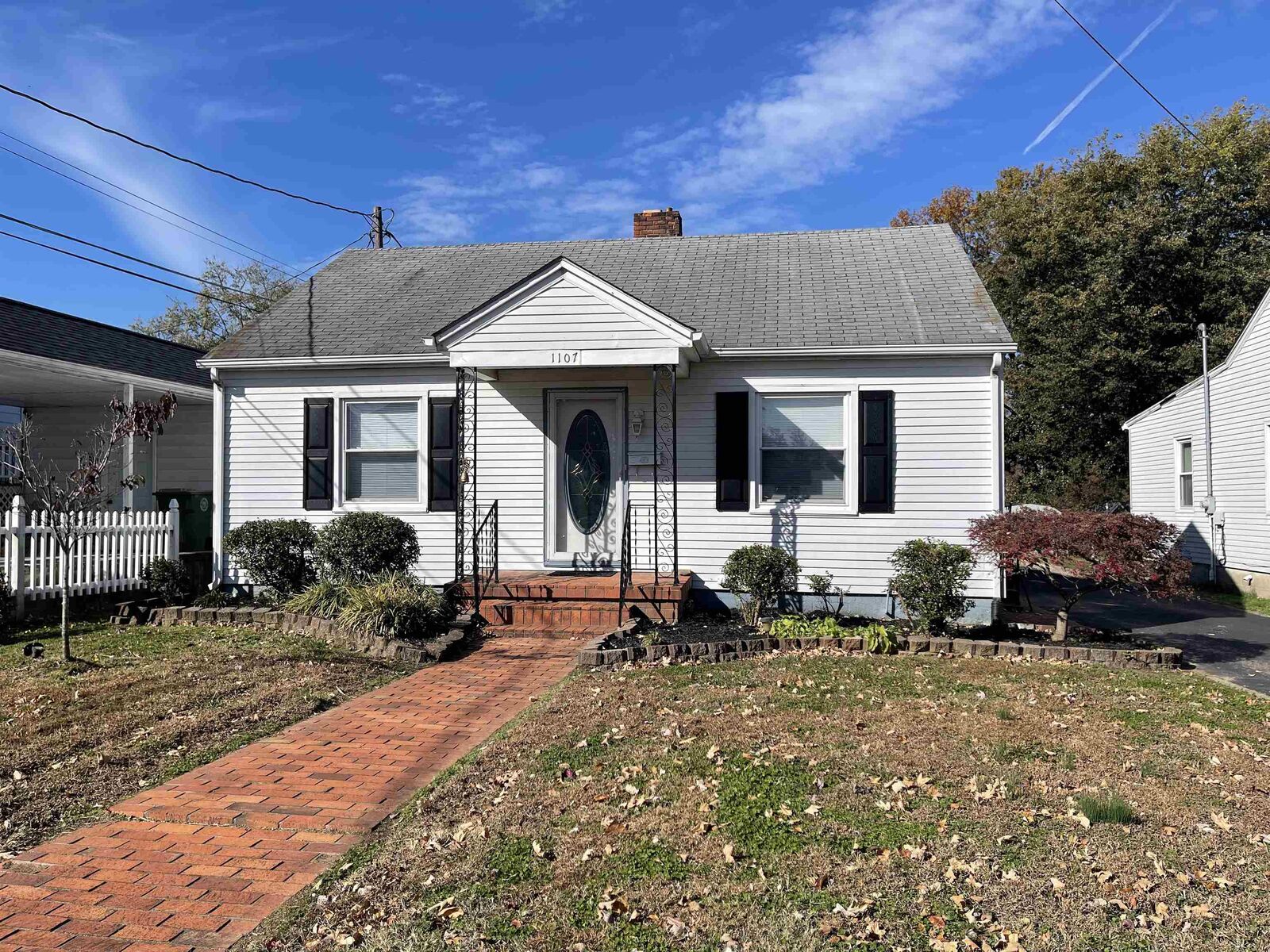 Property Photo: 1107 S Elm St KY 42420
