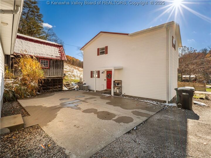 Property Photo: 612 Rocky Step Drive WV 25560