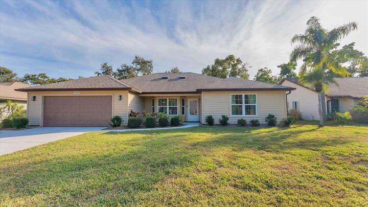 4848 79th Avenue Plaza E  Sarasota FL 34243 photo