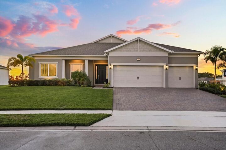 Property Photo:  4536 Cutwater Drive  FL 32820 