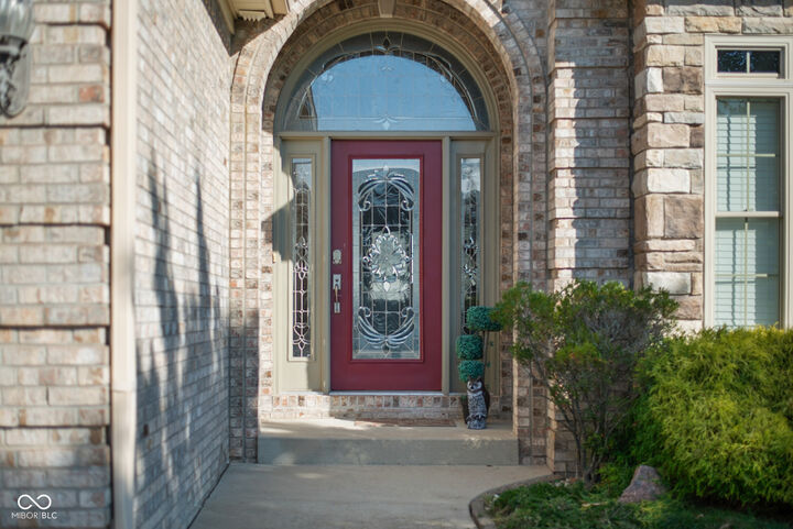 Property Photo: 2812 Sunflower Court IN 47201