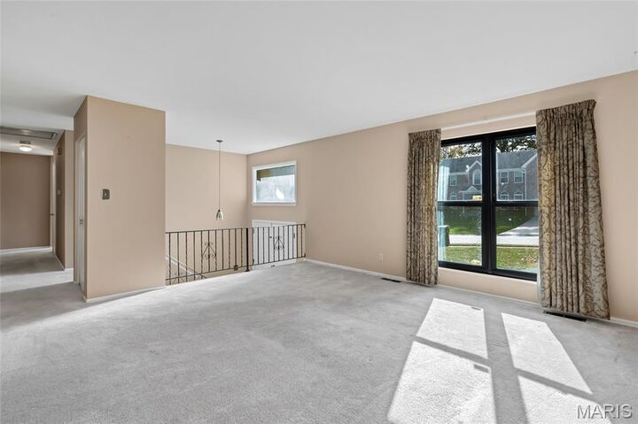 Property Photo:  543 Hartmann Court  MO 63122 