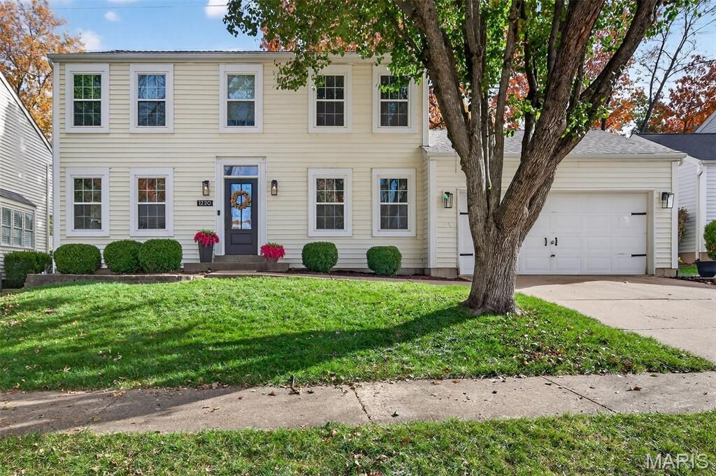 Property Photo:  1220 Dornewood Place  MO 63021 