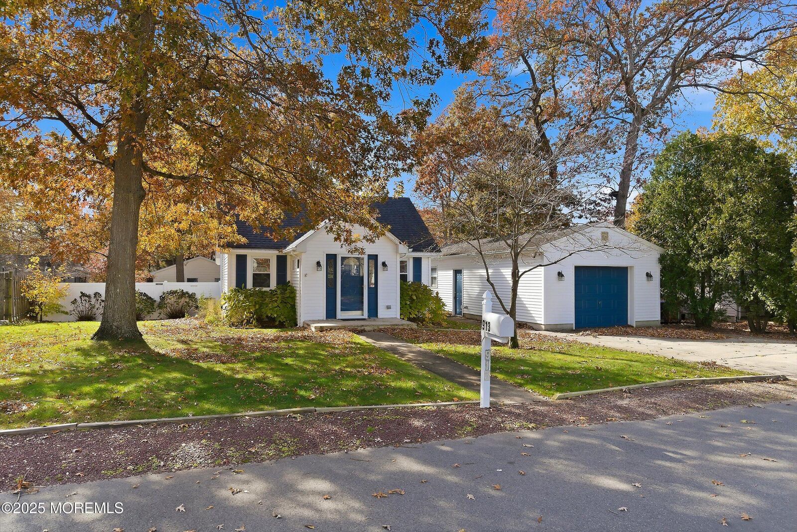 Property Photo: 913 Tappan Street NJ 08731