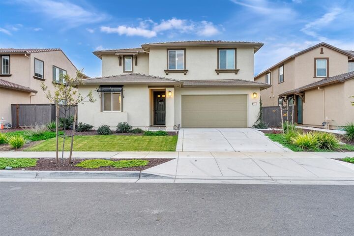 Property Photo:  3912 Azul Way  CA 95835 