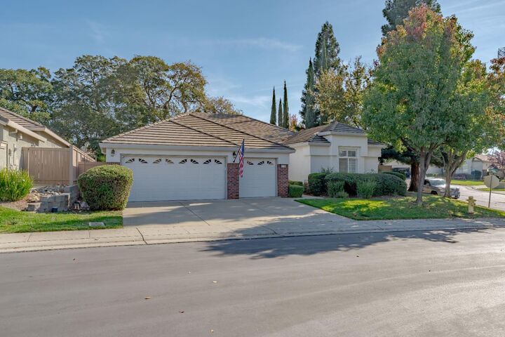 Property Photo:  1176 Fleming Drive  CA 95747 