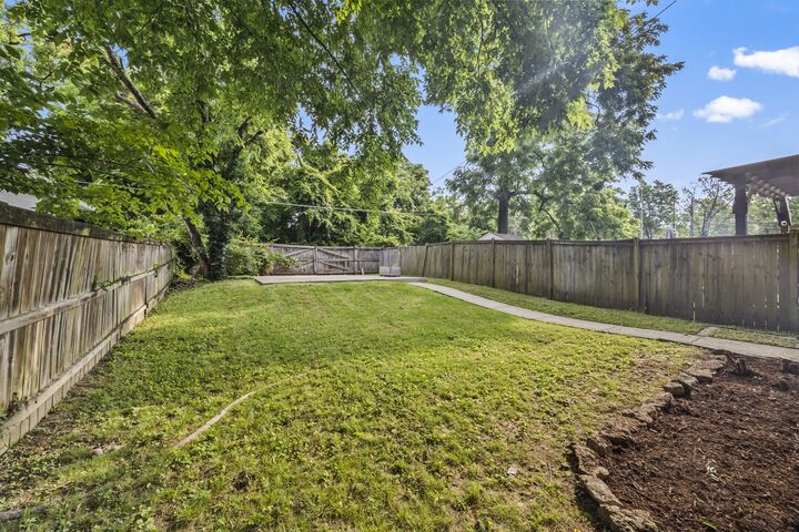 Property Photo:  1601 Douglas Ave A  TN 37206 