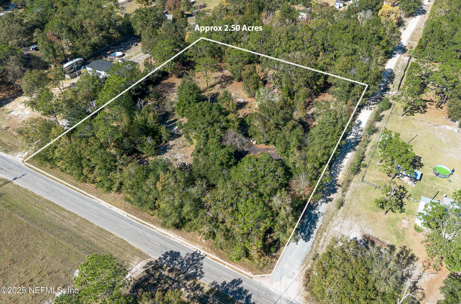 Property Photo:  2130 Mallard Road  FL 32068 
