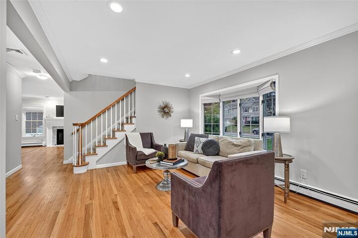 Property Photo:  3 Anne Avenue  NJ 07446 