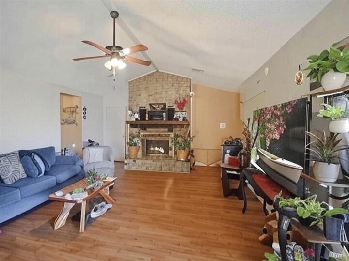 Property Photo: 2416 W Pearl Drive LA 70072