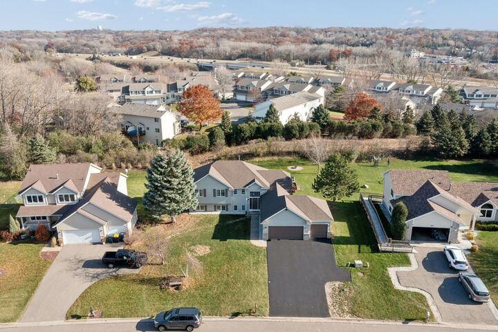 Property Photo: 13409 Parkwood Drive MN 55337