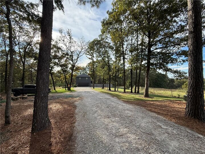 Property Photo:  18864 Lake Sequoyah Road  AR 72701 