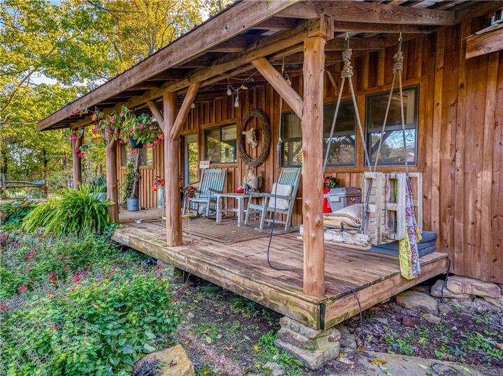 Property Photo:  2306 Nc Road 8050  AR 72641 