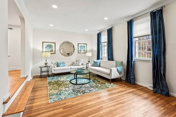 Property Photo: 10 Foothill Rd MA 01702