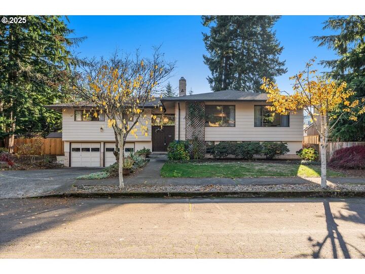 15120 SE Franklin St  Portland OR 97236 photo